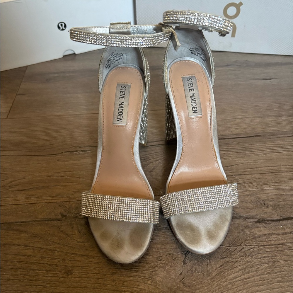 Steve Madden Glittering Silver Heels